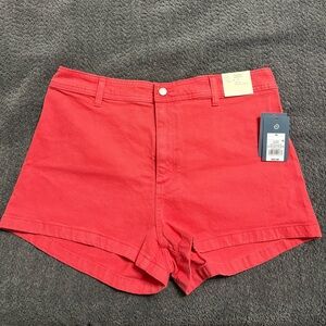 Universal Thread Red Women's Shorts